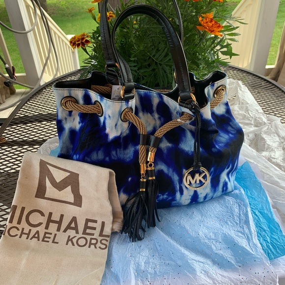 Michael Kors Handbags - NWT MK BEAUTIFUL BLUE TIE DYE